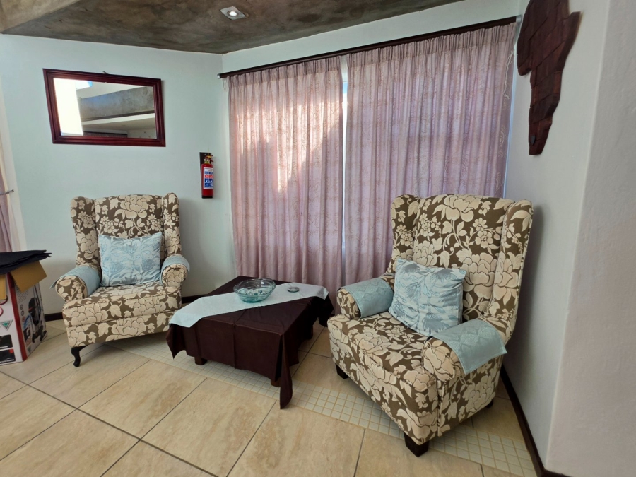 11 Bedroom Property for Sale in Keidebees Northern Cape